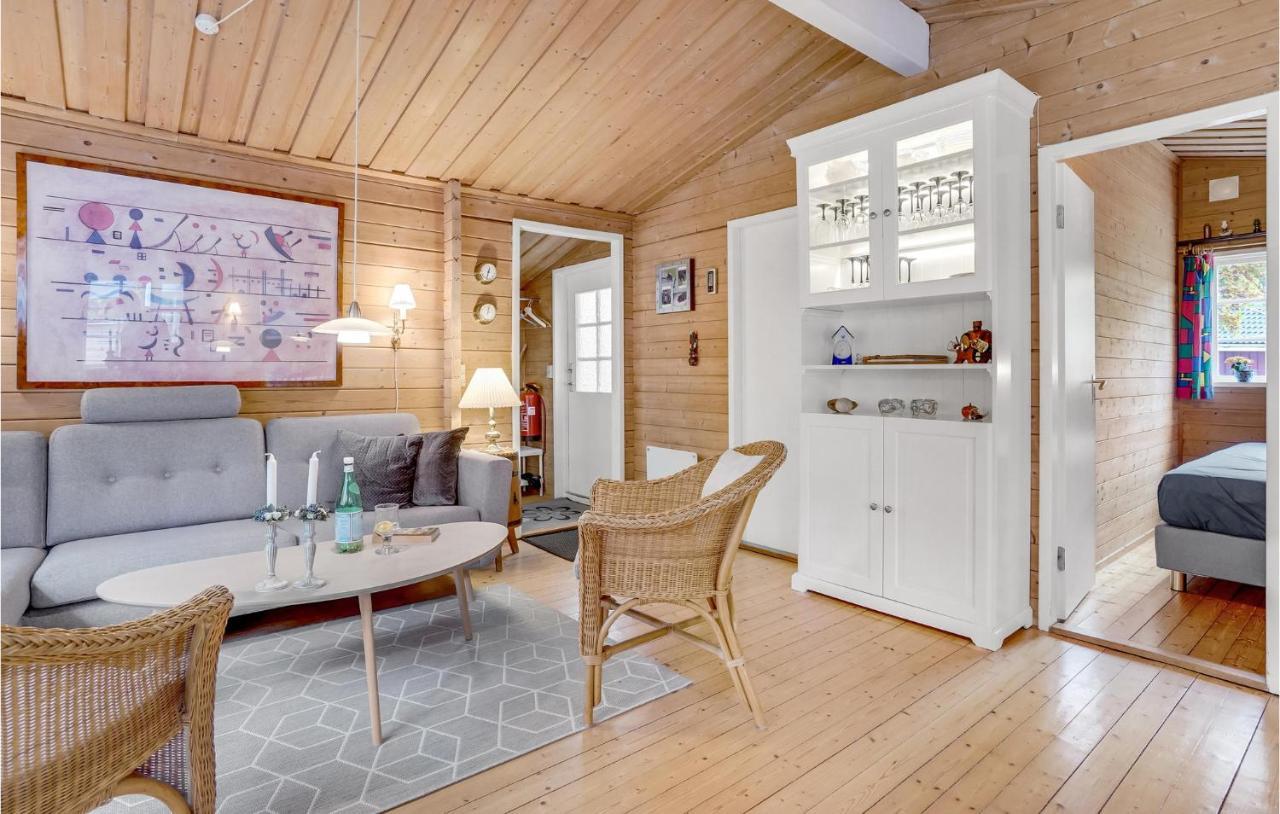 3 Bedroom Cozy Home In Børkop Kültér fotó